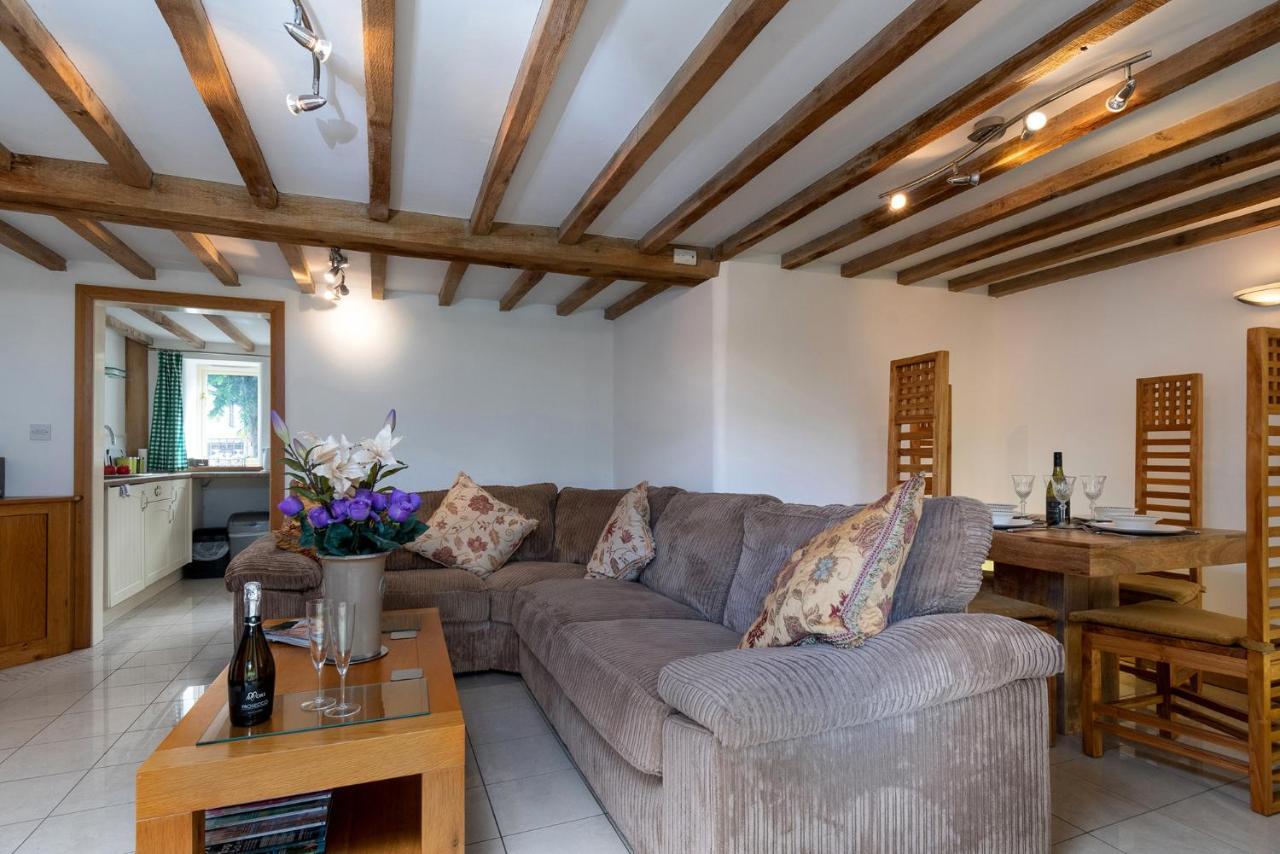 Finest Retreats - The Cottage - Luxury 1 Bed Cottage Rhydymwyn Екстериор снимка